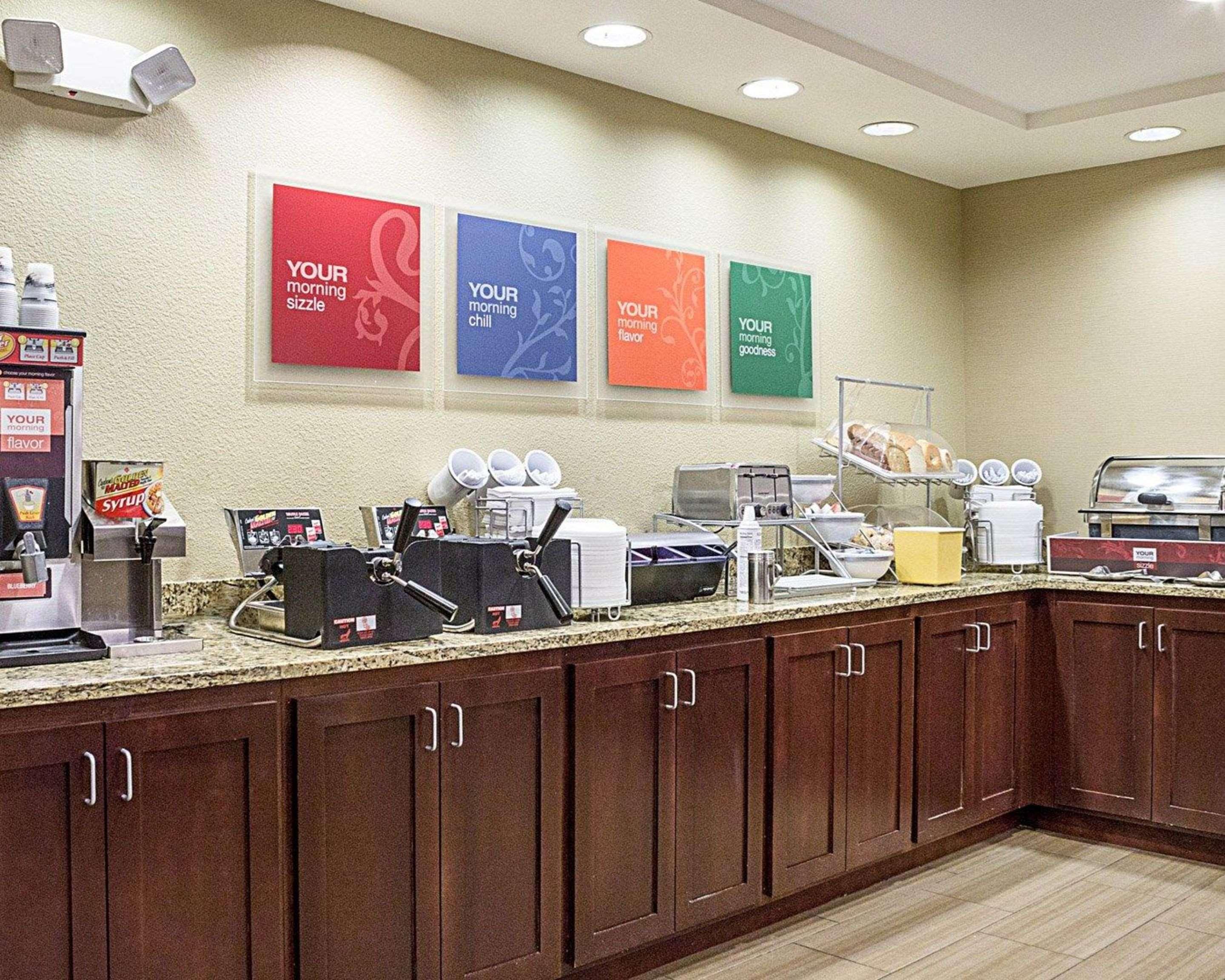Comfort Suites Minot Εξωτερικό φωτογραφία