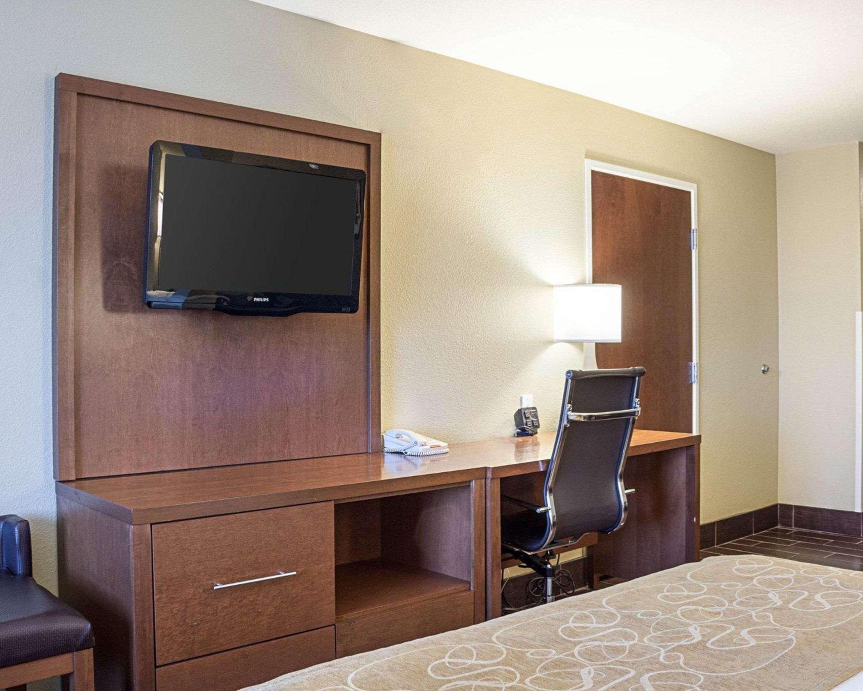 Comfort Suites Minot Εξωτερικό φωτογραφία