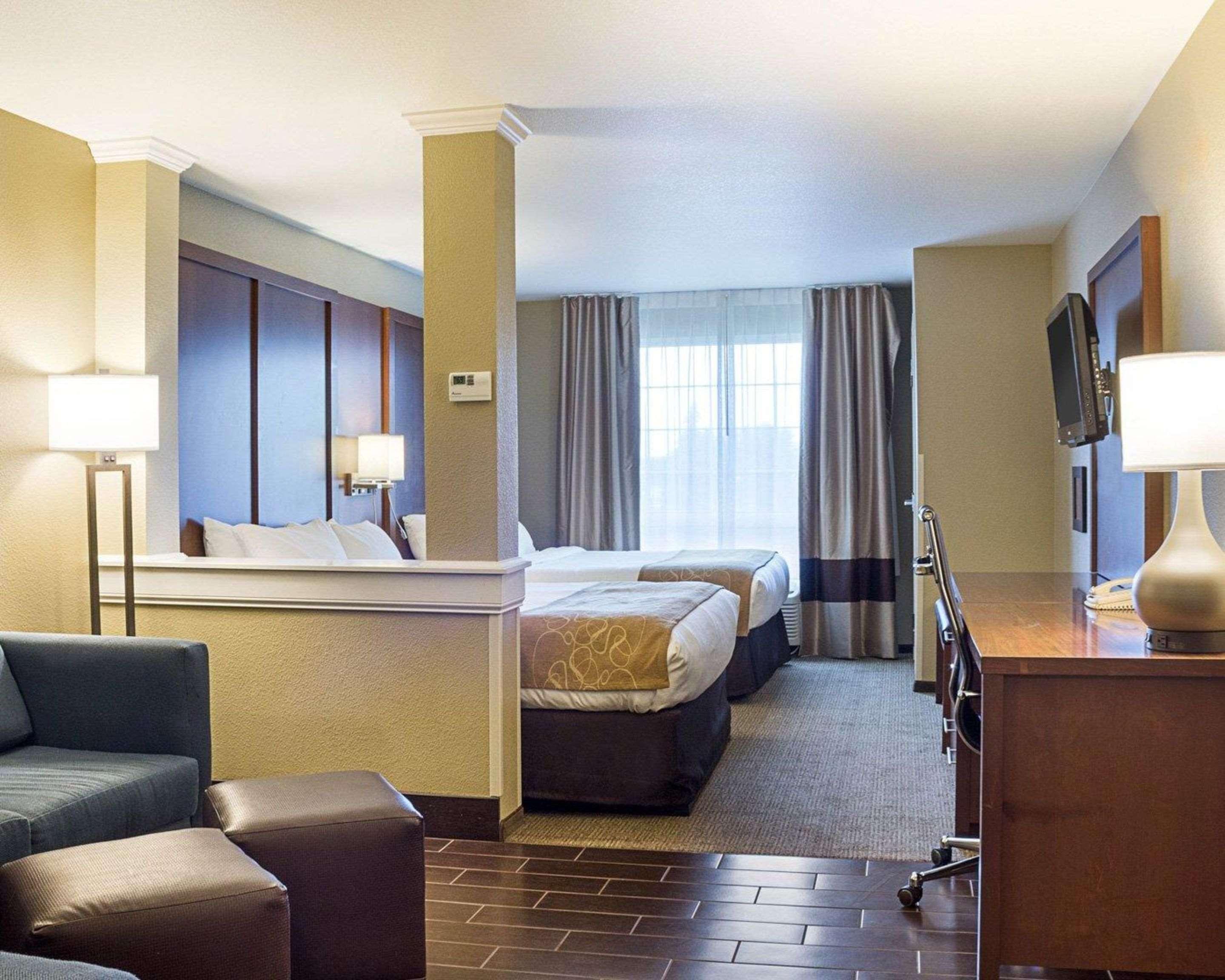 Comfort Suites Minot Εξωτερικό φωτογραφία