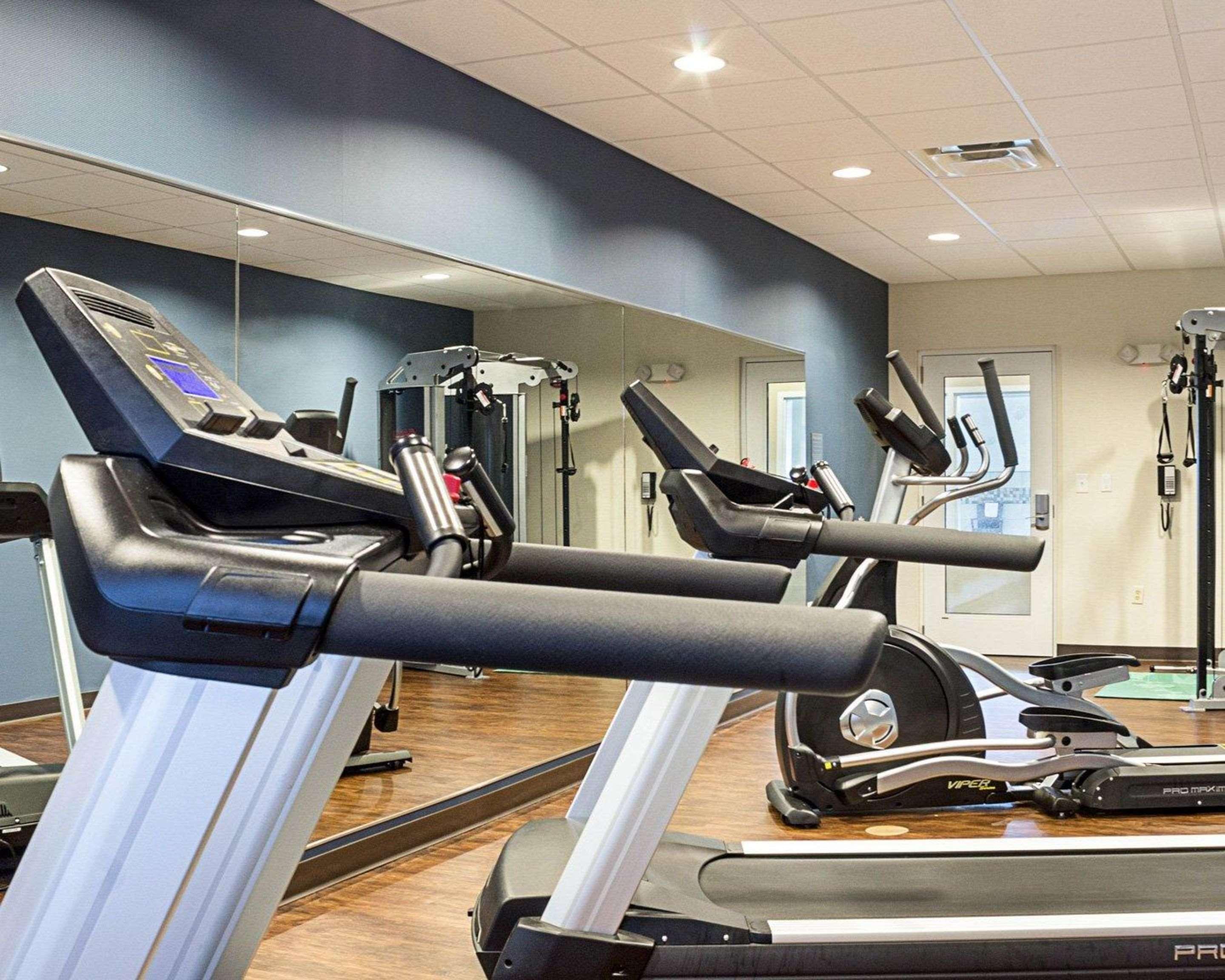 Comfort Suites Minot Εξωτερικό φωτογραφία