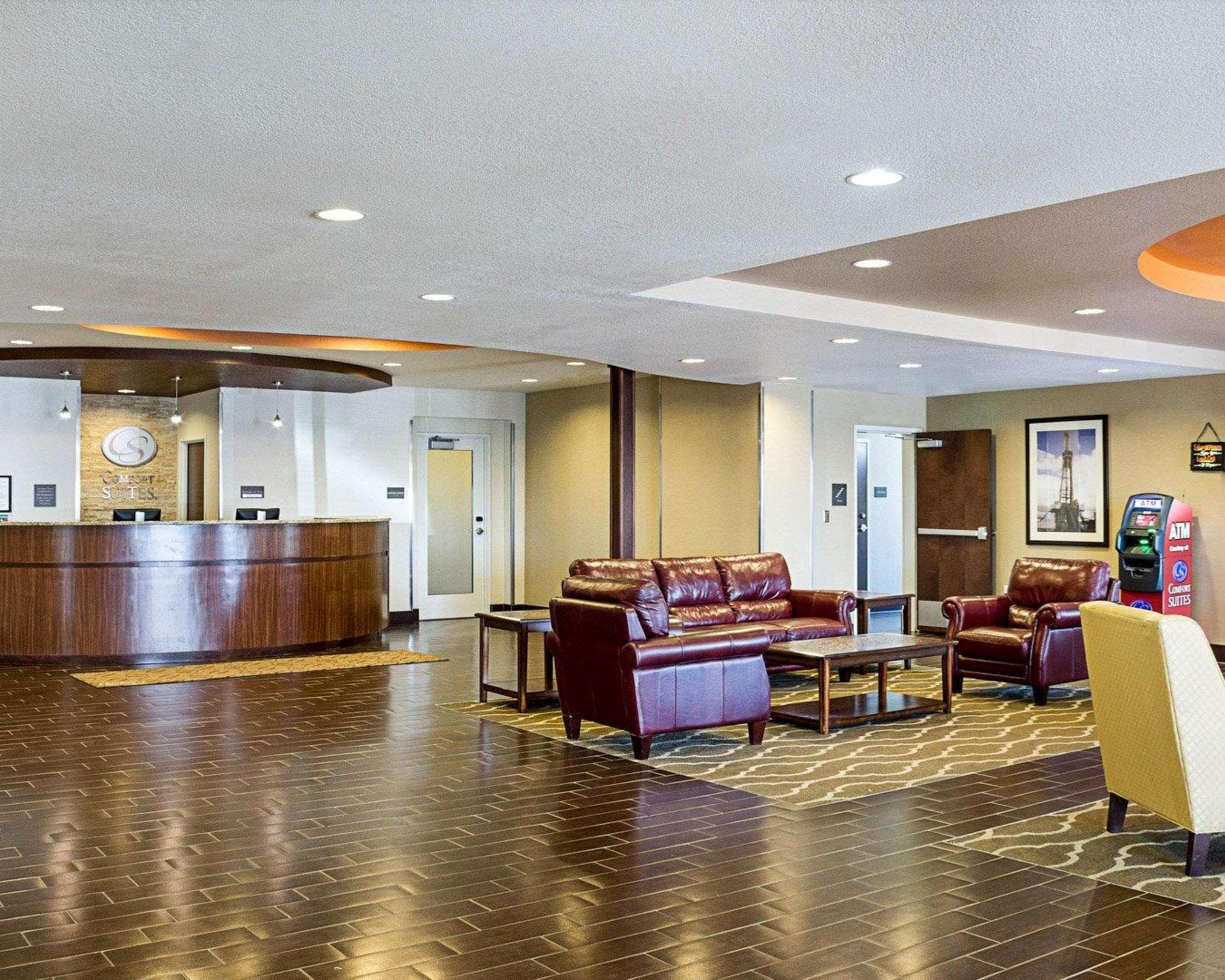 Comfort Suites Minot Εξωτερικό φωτογραφία